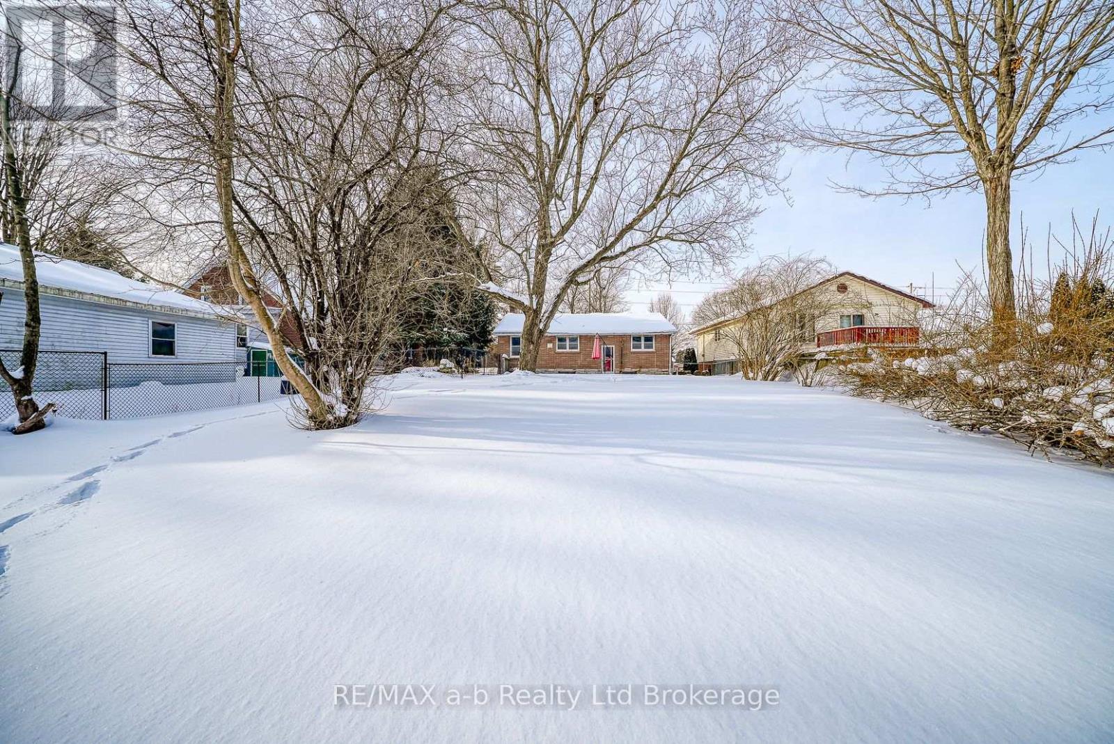 387 Wellington Street, Ingersoll, Ontario  N5C 3L6 - Photo 11 - X12752012