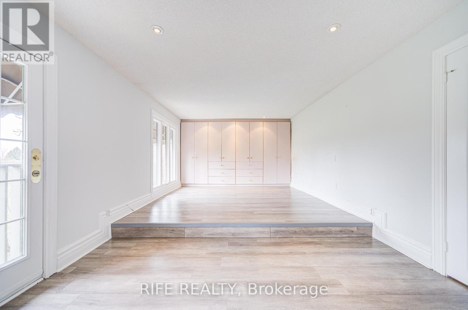 17 Bramble Drive, Toronto, Ontario  M3B 2E9 - Photo 25 - C12751914