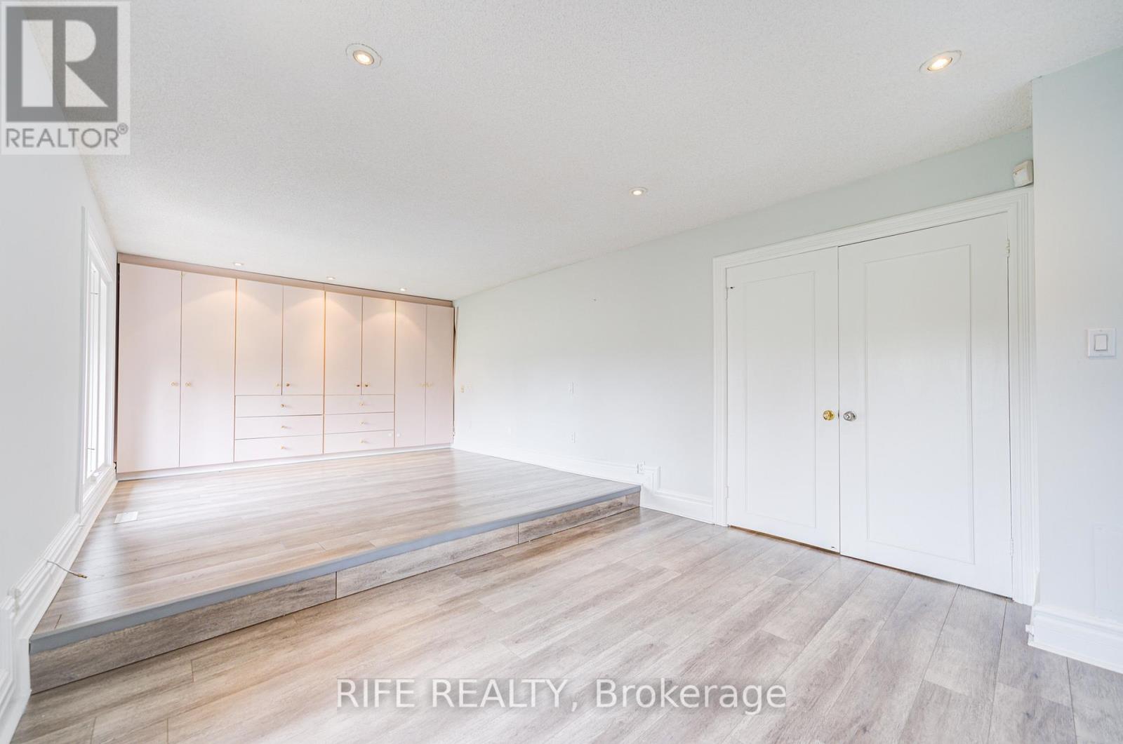 17 Bramble Drive, Toronto, Ontario  M3B 2E9 - Photo 26 - C12751914