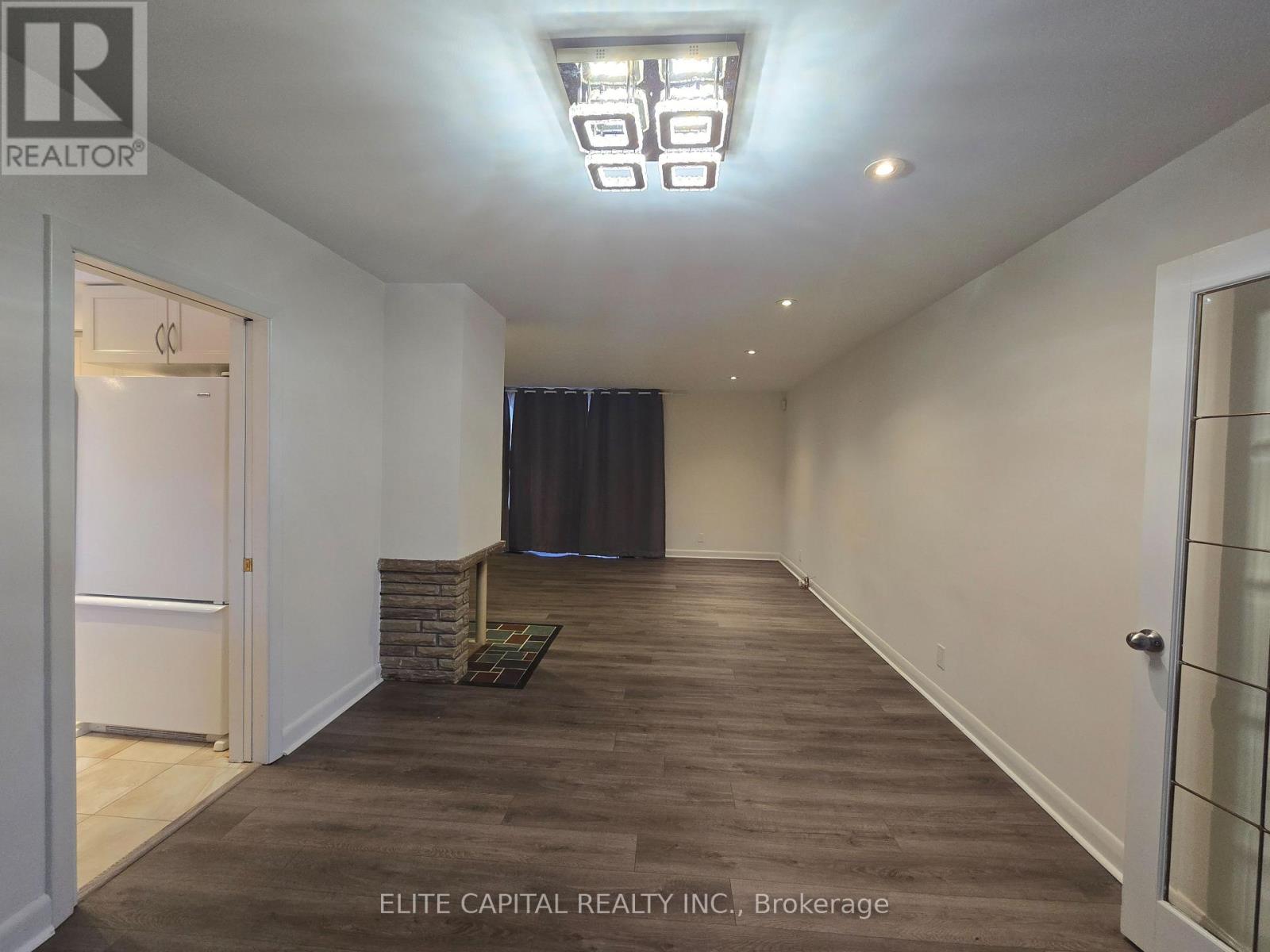 23 Parmbelle Crescent, Toronto, Ontario  M3A 3G5 - Photo 3 - C12751948