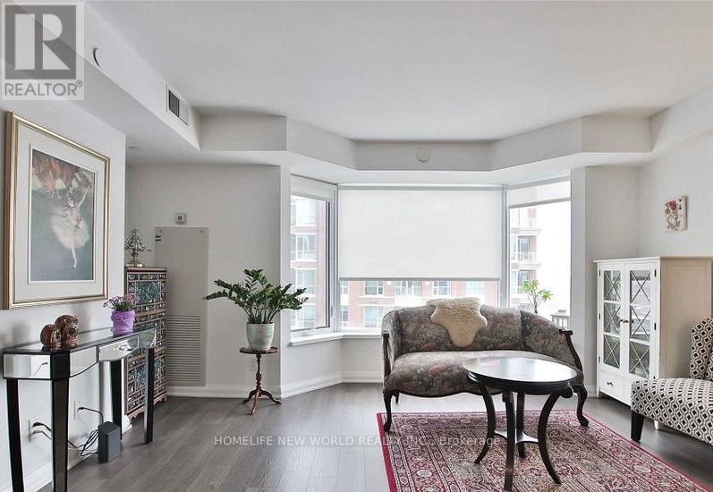 2313 - 155 Yorkville Avenue, Toronto, Ontario  M5R 0B4 - Photo 4 - C12751954