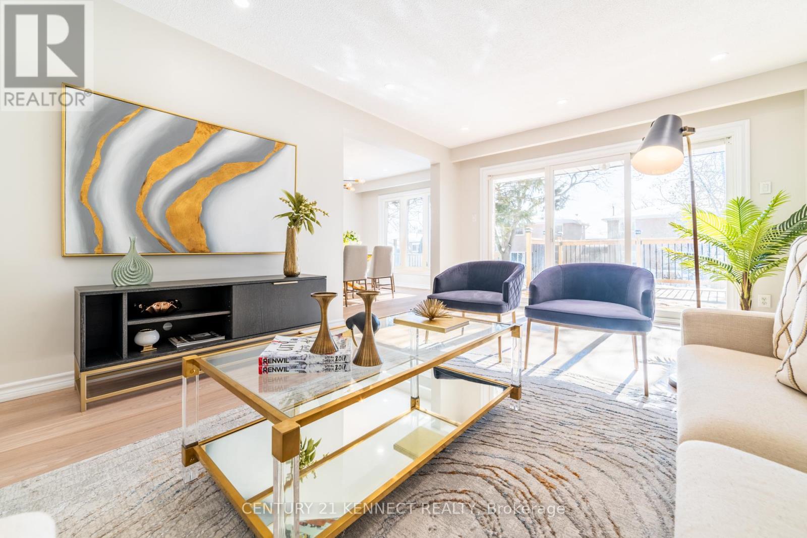 65 Tanjoe Crescent, Toronto, Ontario  M2M 1P6 - Photo 2 - C12751980