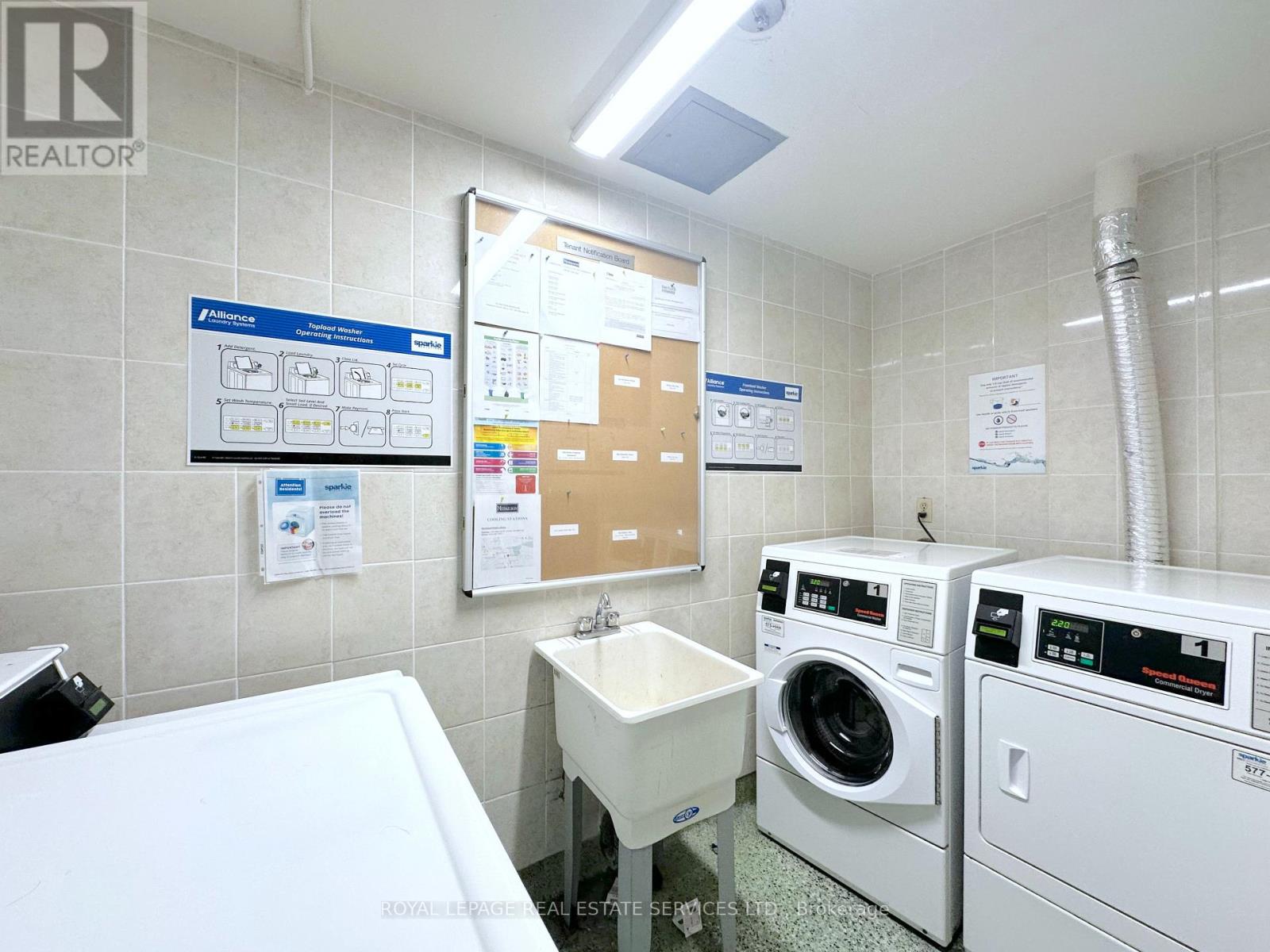 402 - 276 St Clair Avenue W, Toronto, Ontario  M4V 1R9 - Photo 10 - C12751990