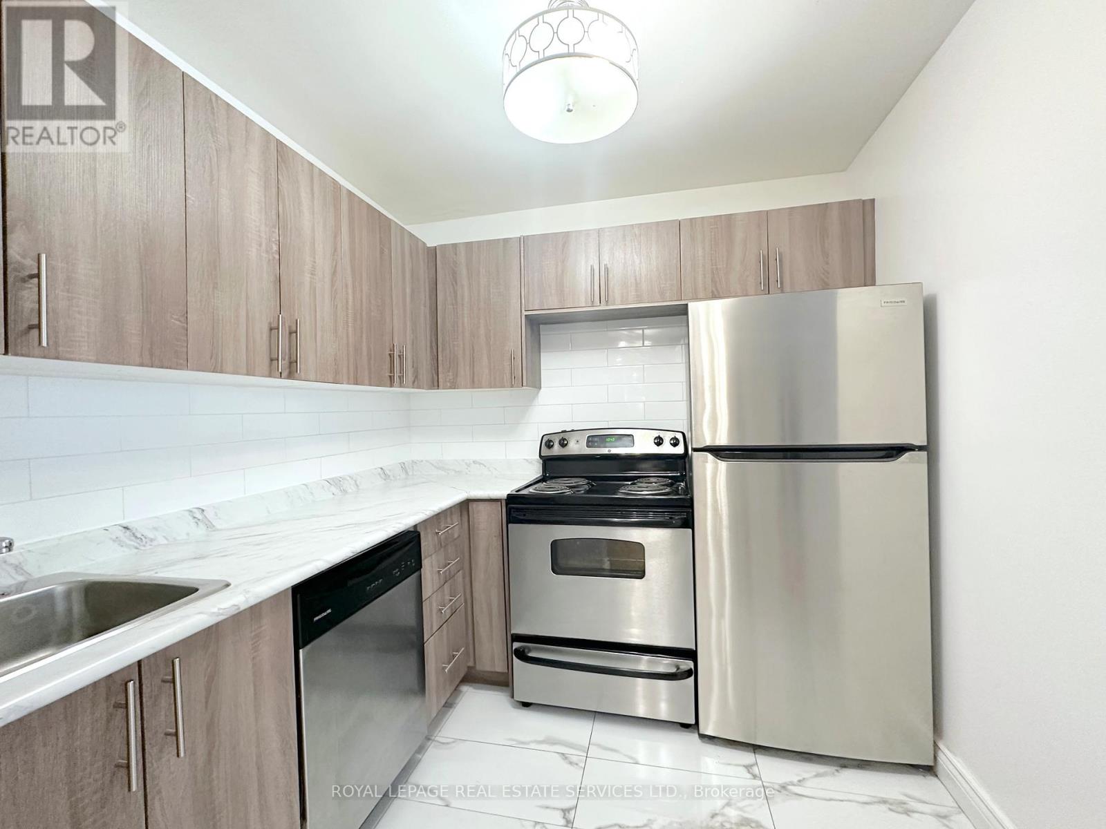 107 - 276 St Clair Avenue W, Toronto (Casa Loma), Ontario  M4V 1R9 - Photo 2 - C12752008