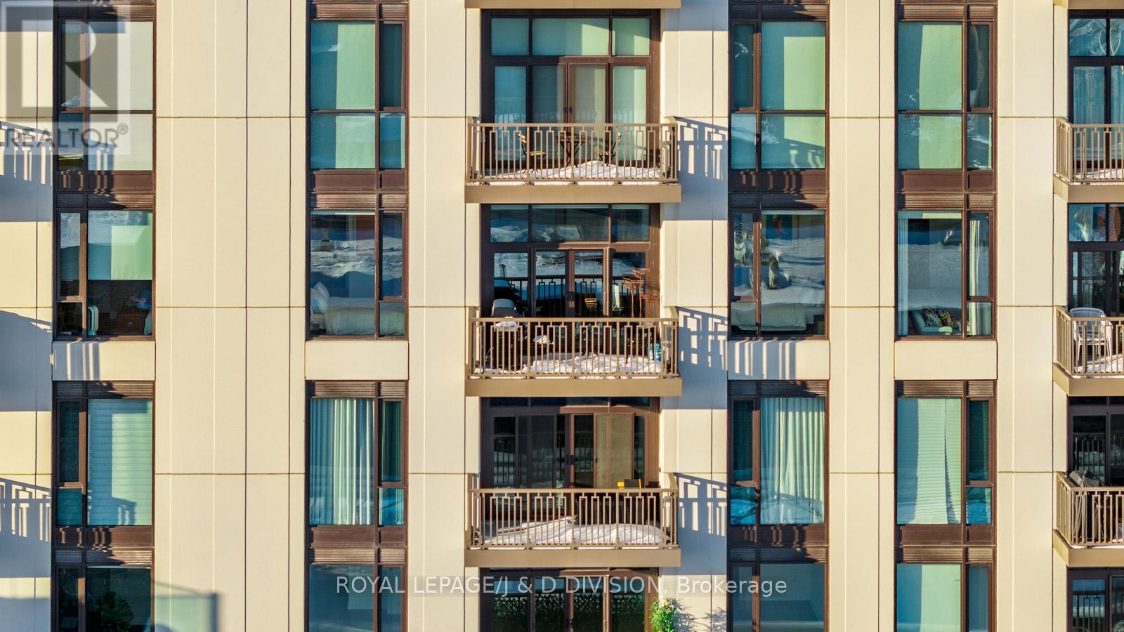 710 - 1 Strathgowan Avenue, Toronto, Ontario  M4N 0B3 - Photo 33 - C12751560