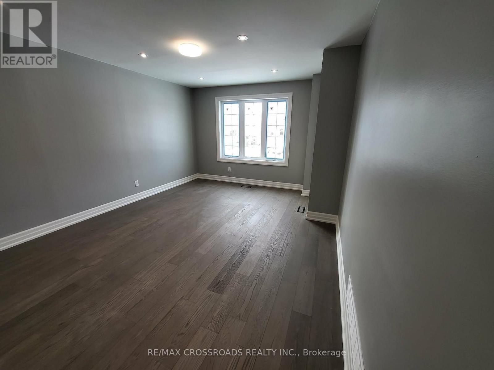 51 Hattie Court, Georgina, Ontario  L4P 3C8 - Photo 25 - N12747238