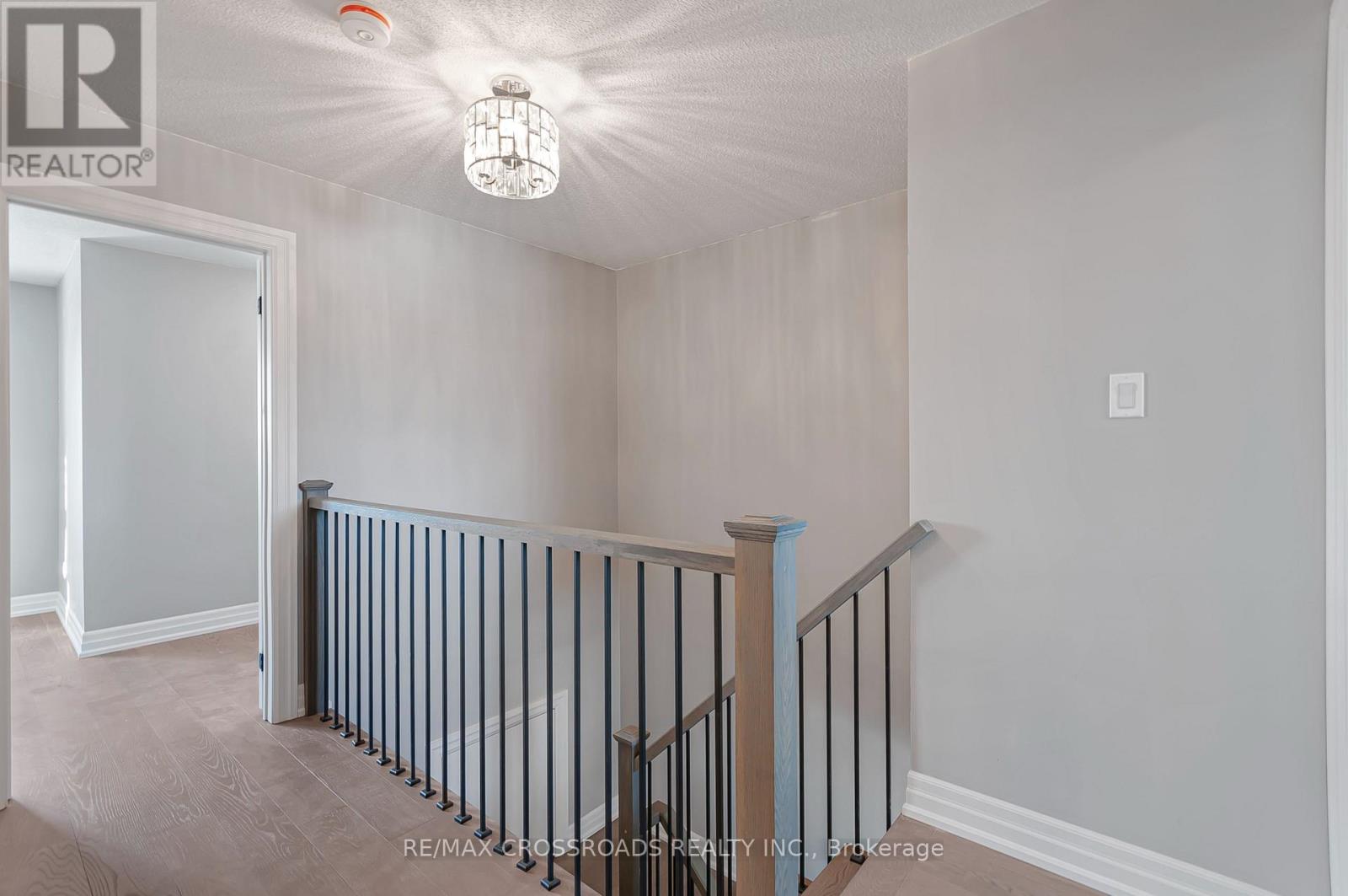 51 Hattie Court, Georgina, Ontario  L4P 3C8 - Photo 11 - N12747238