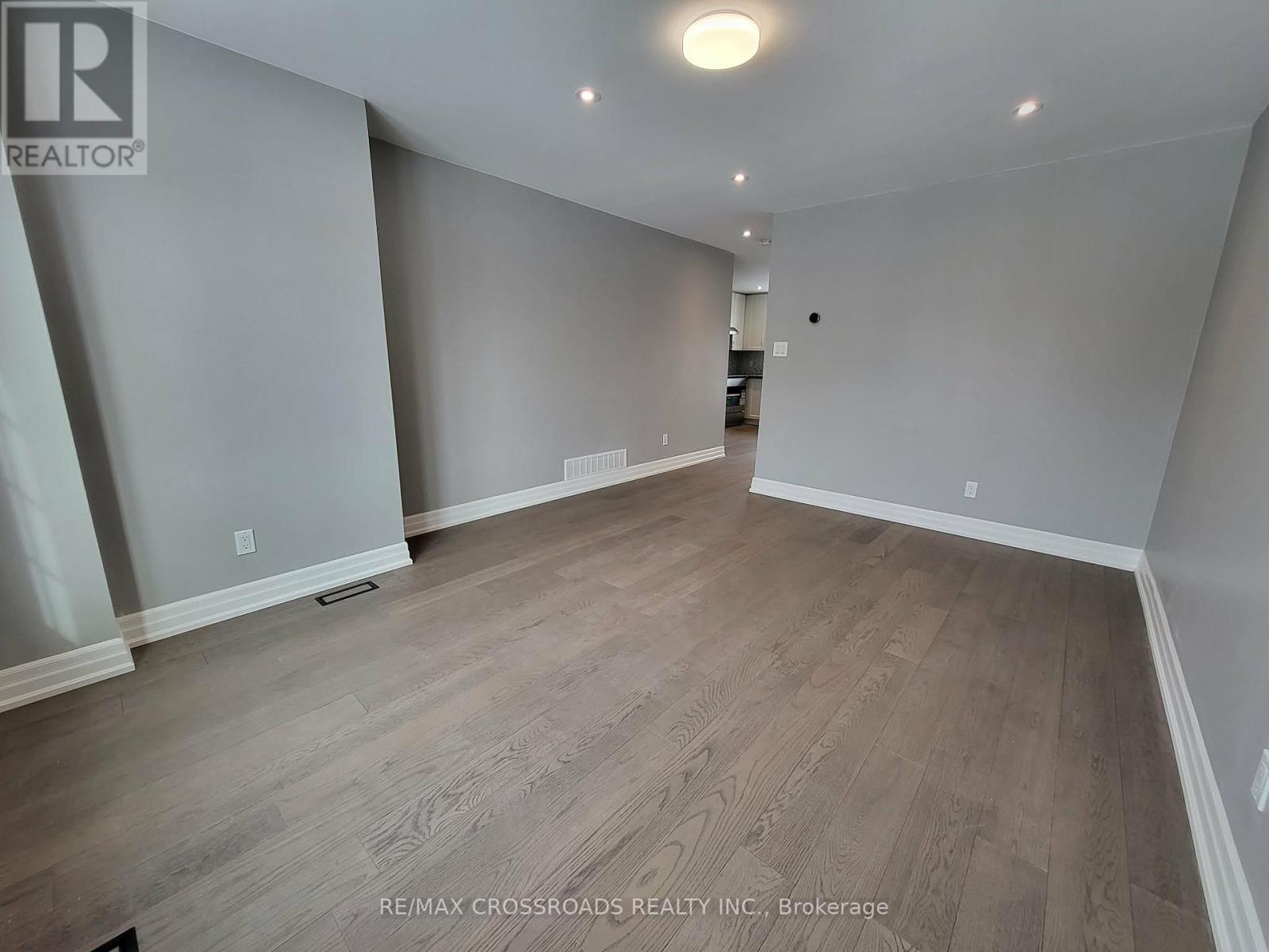 51 Hattie Court, Georgina, Ontario  L4P 3C8 - Photo 26 - N12747238