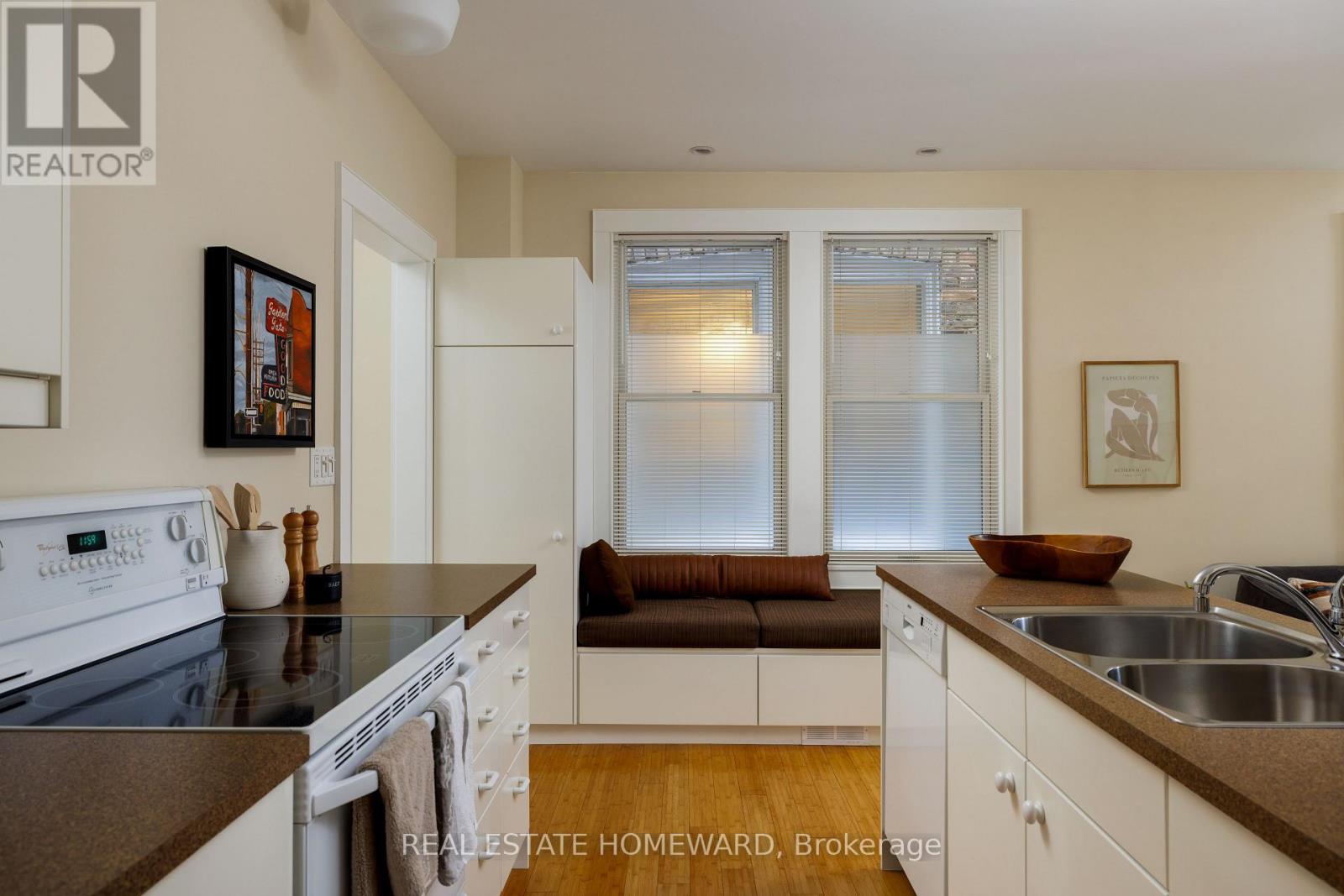 34 Ashdale Avenue, Toronto (Greenwood-Coxwell), Ontario  M4L 2Y7 - Photo 18 - E12751972