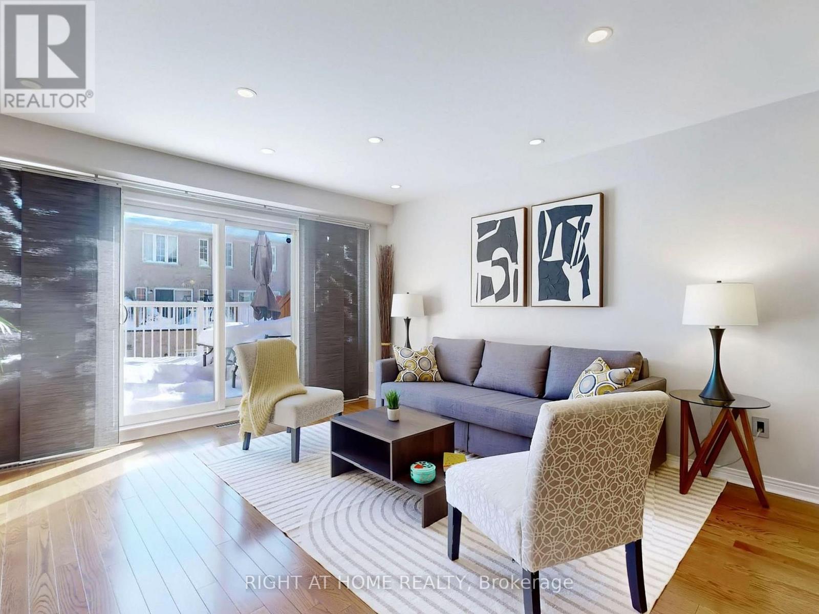 49 Wilkes Crescent, Toronto, Ontario  M1L 0B4 - Photo 10 - E12752016