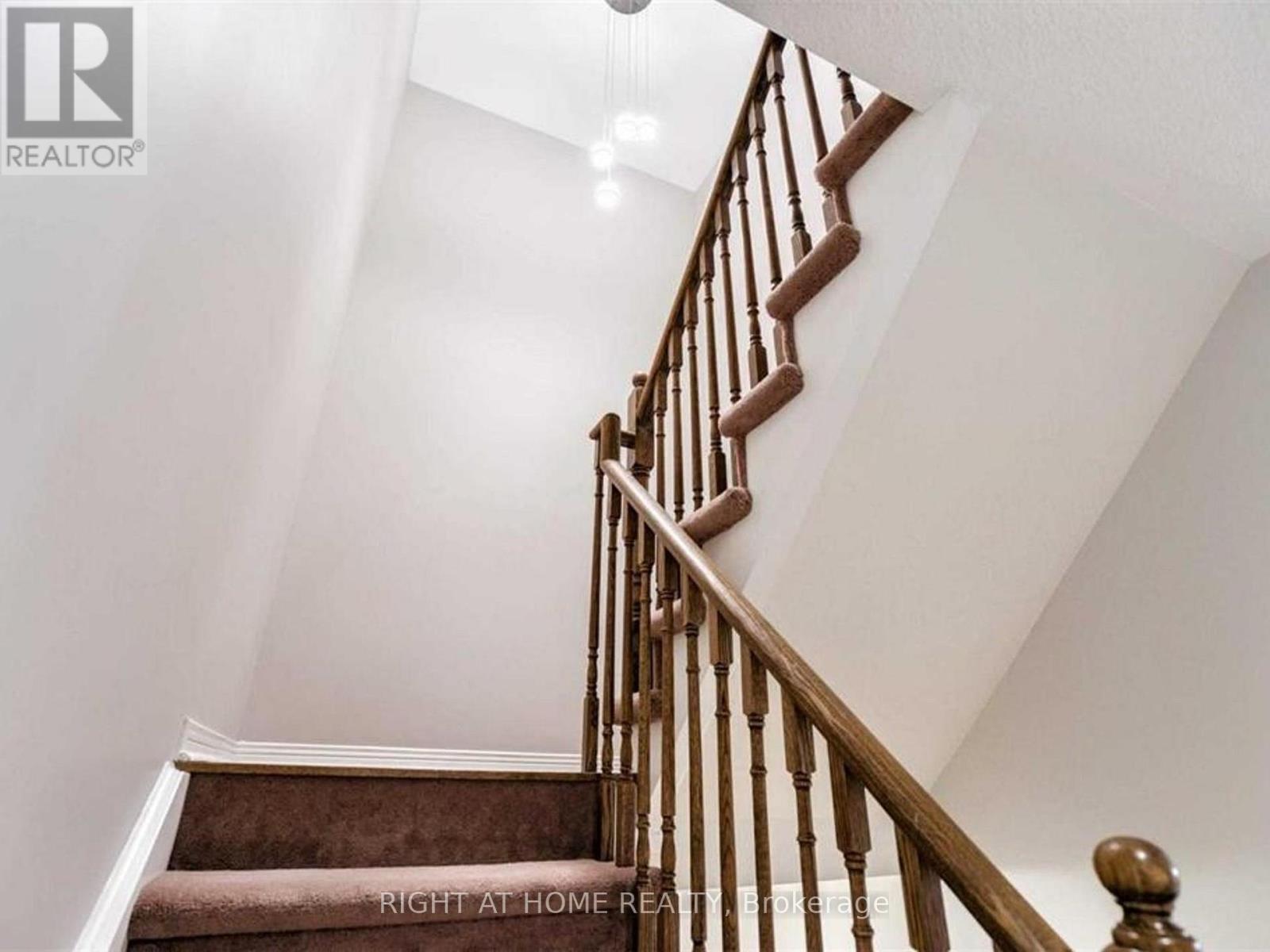 49 Wilkes Crescent, Toronto, Ontario  M1L 0B4 - Photo 17 - E12752016