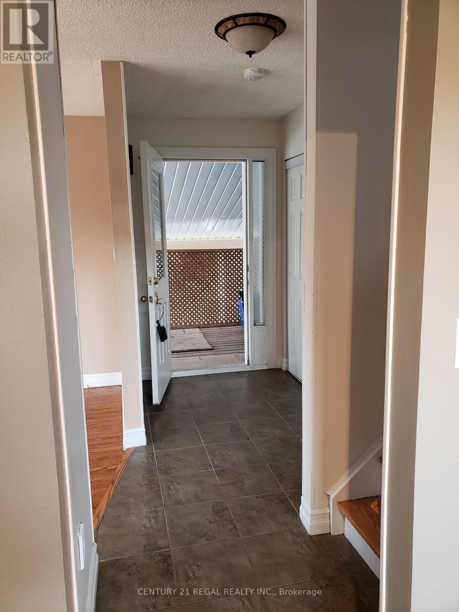 247 Waverly Street N, Oshawa (Mclaughlin), Ontario  L1J 5V8 - Photo 11 - E12752032