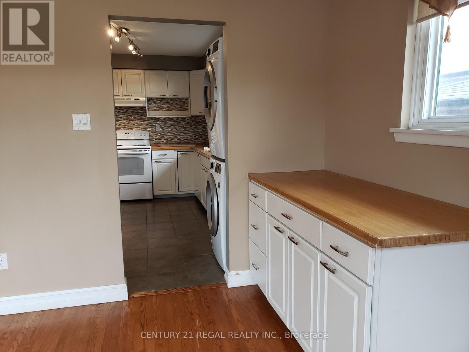 247 Waverly Street N, Oshawa (Mclaughlin), Ontario  L1J 5V8 - Photo 16 - E12752032