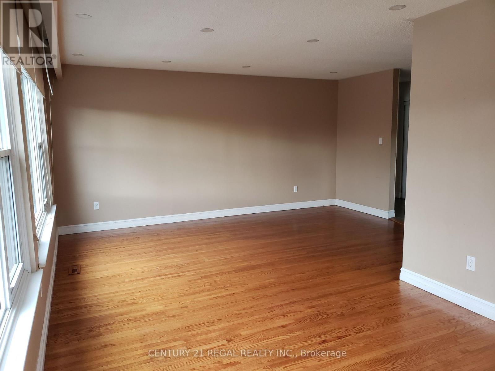 247 Waverly Street N, Oshawa (Mclaughlin), Ontario  L1J 5V8 - Photo 18 - E12752032