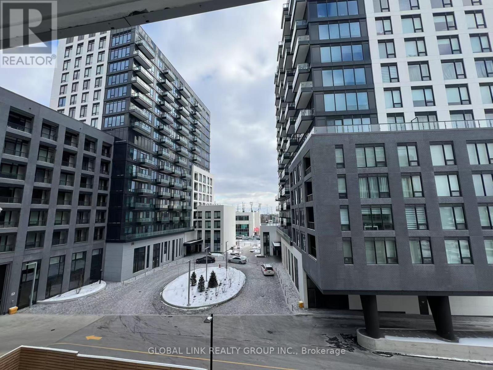 306 - 8888 Yonge Street, Richmond Hill, Ontario  L4C 6Z1 - Photo 5 - N12751942