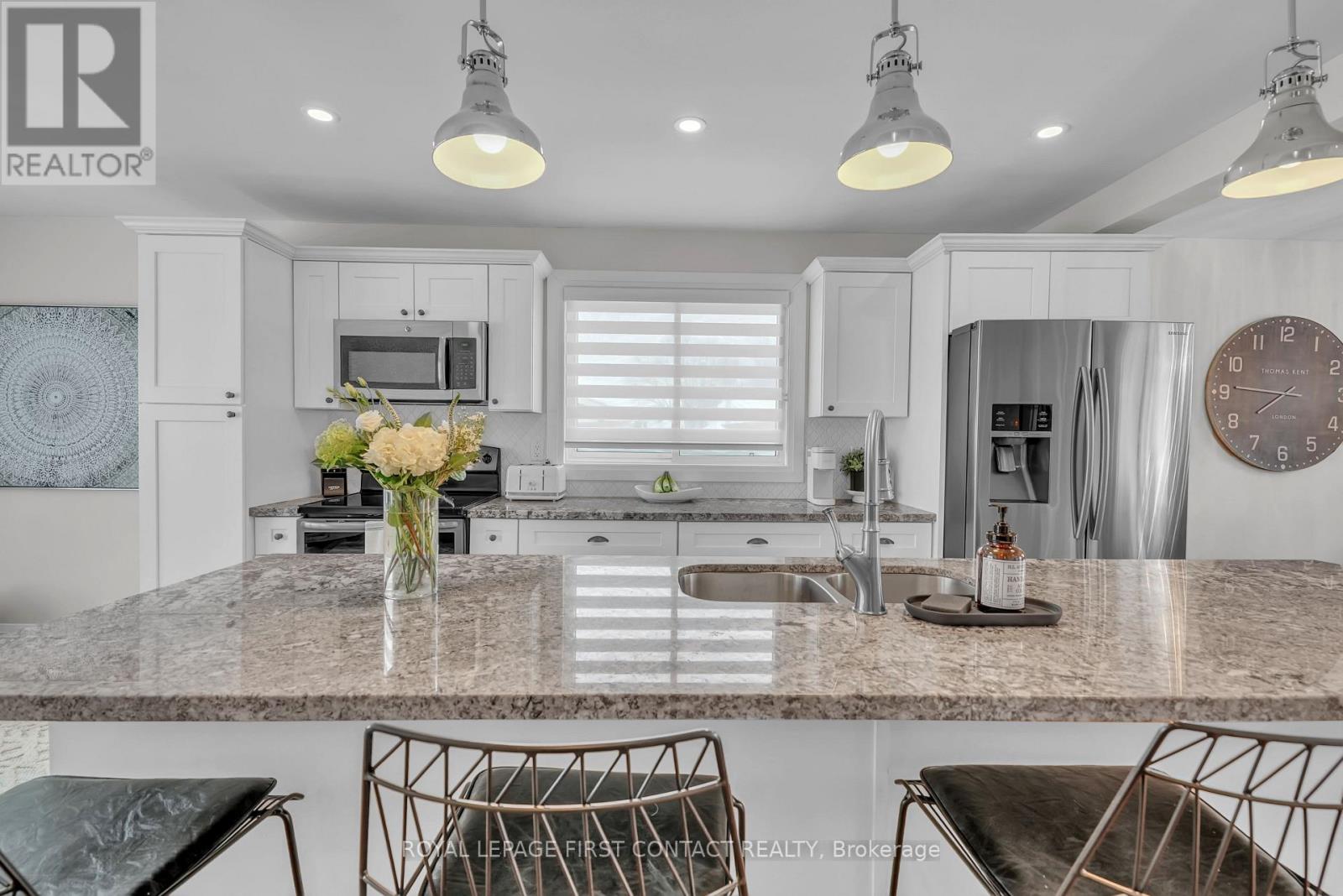 4 Grand Place, Barrie (Allandale Heights), Ontario  L4N 4Y3 - Photo 10 - S12751978