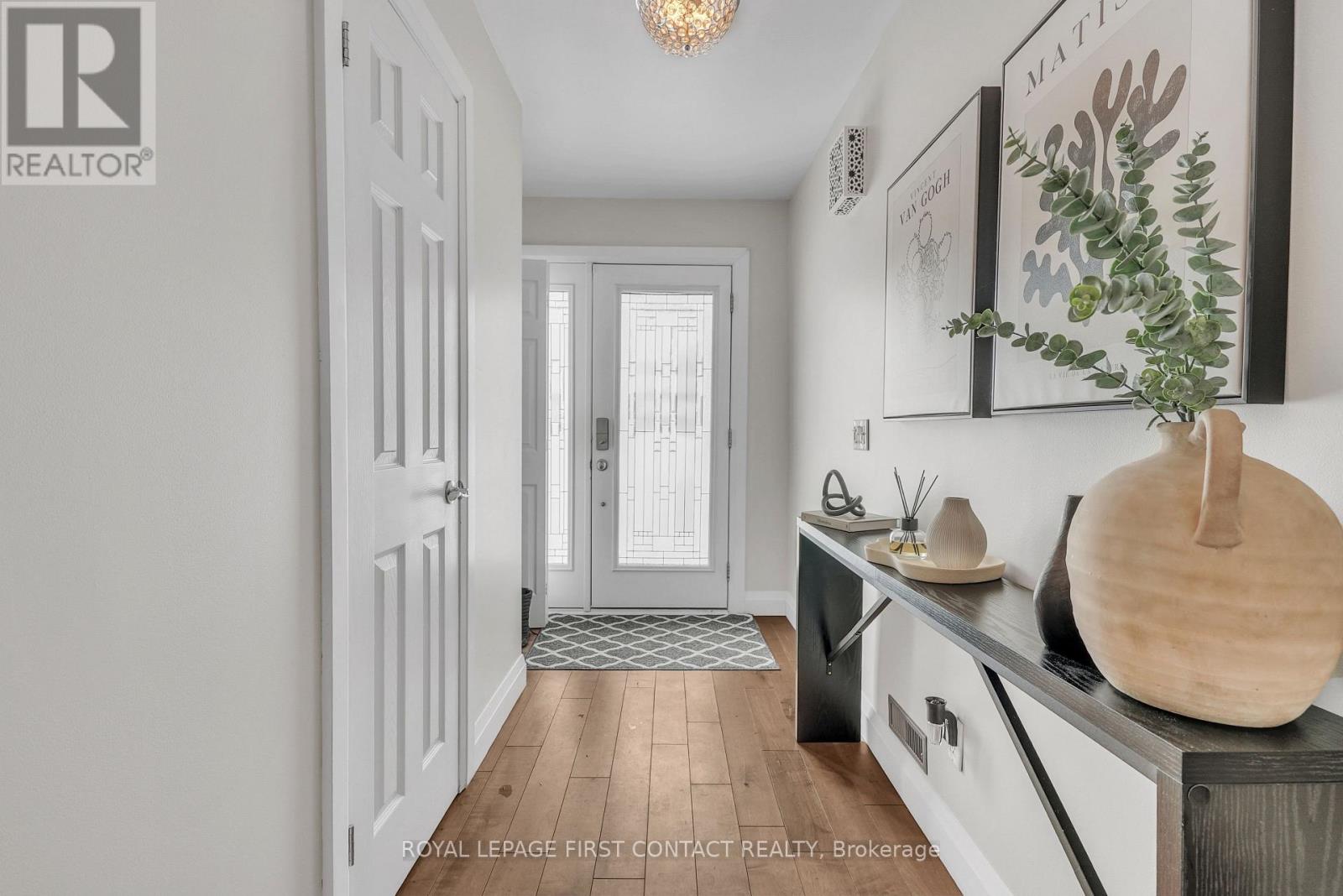 4 Grand Place, Barrie (Allandale Heights), Ontario  L4N 4Y3 - Photo 4 - S12751978