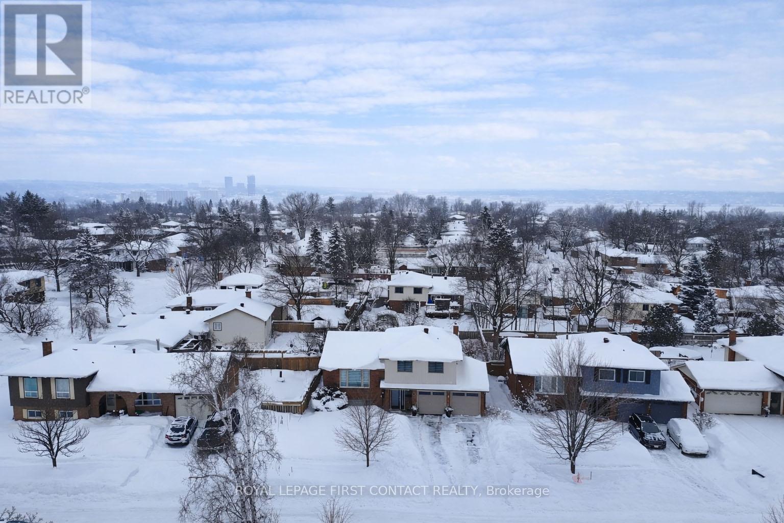 4 Grand Place, Barrie (Allandale Heights), Ontario  L4N 4Y3 - Photo 40 - S12751978