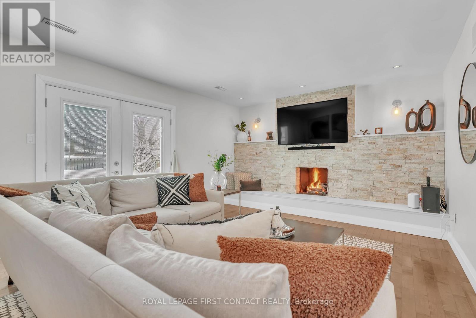 4 Grand Place, Barrie (Allandale Heights), Ontario  L4N 4Y3 - Photo 5 - S12751978