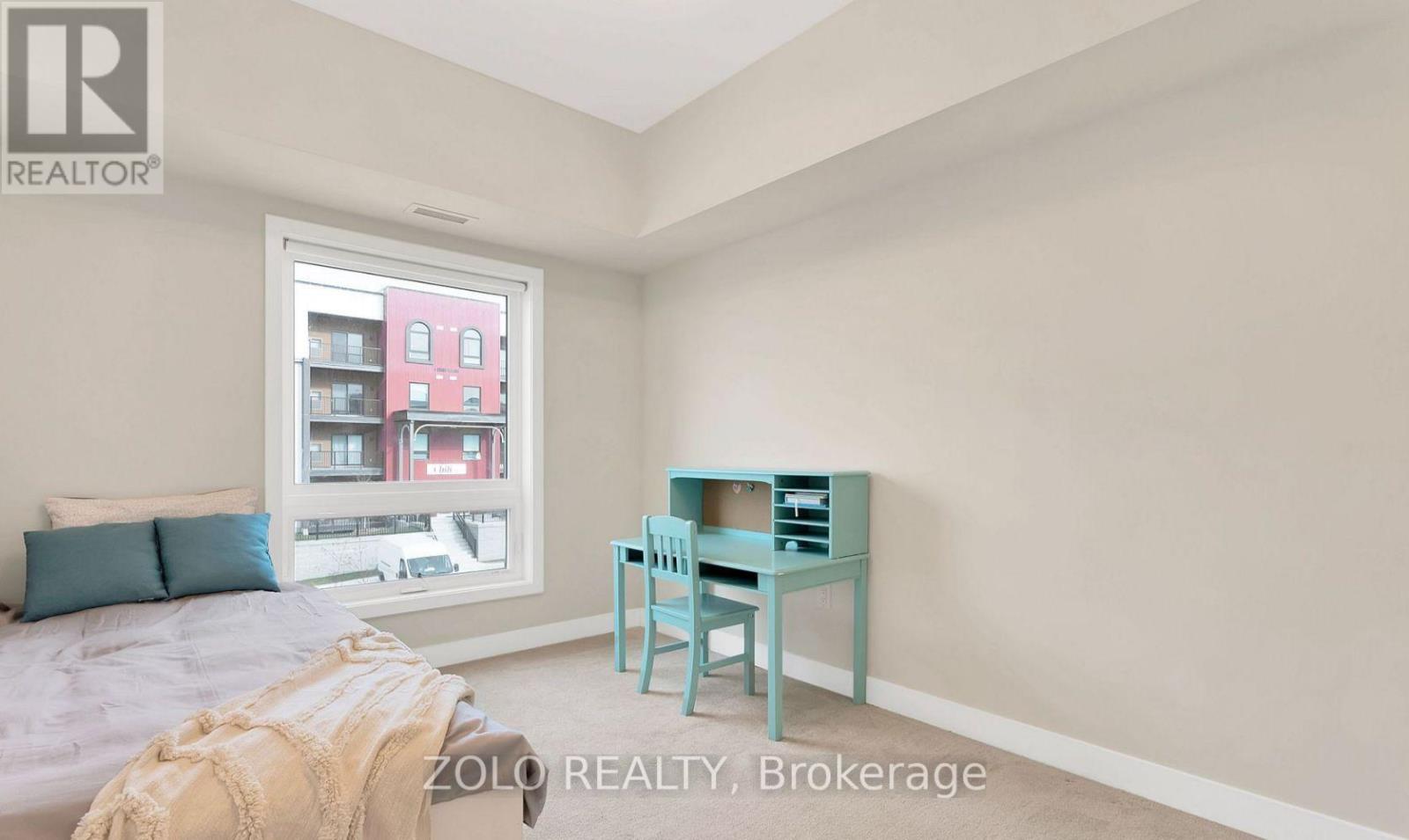 101 - 4 Spice Way, Barrie, Ontario  L9J 0M2 - Photo 15 - S12751982