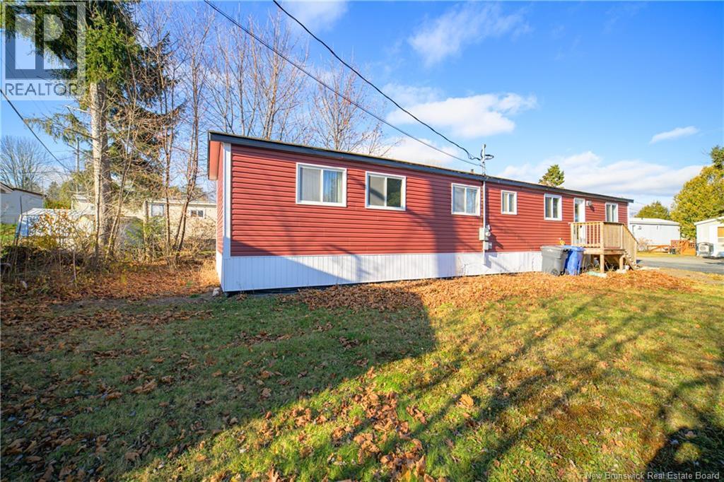 214 Driftwood Loop, Fredericton, New Brunswick  E3B 7P2 - Photo 2 - NB133066