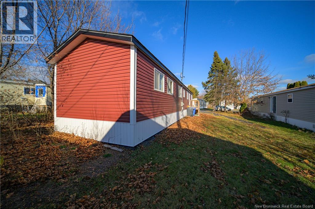214 Driftwood Loop, Fredericton, New Brunswick  E3B 7P2 - Photo 3 - NB133066