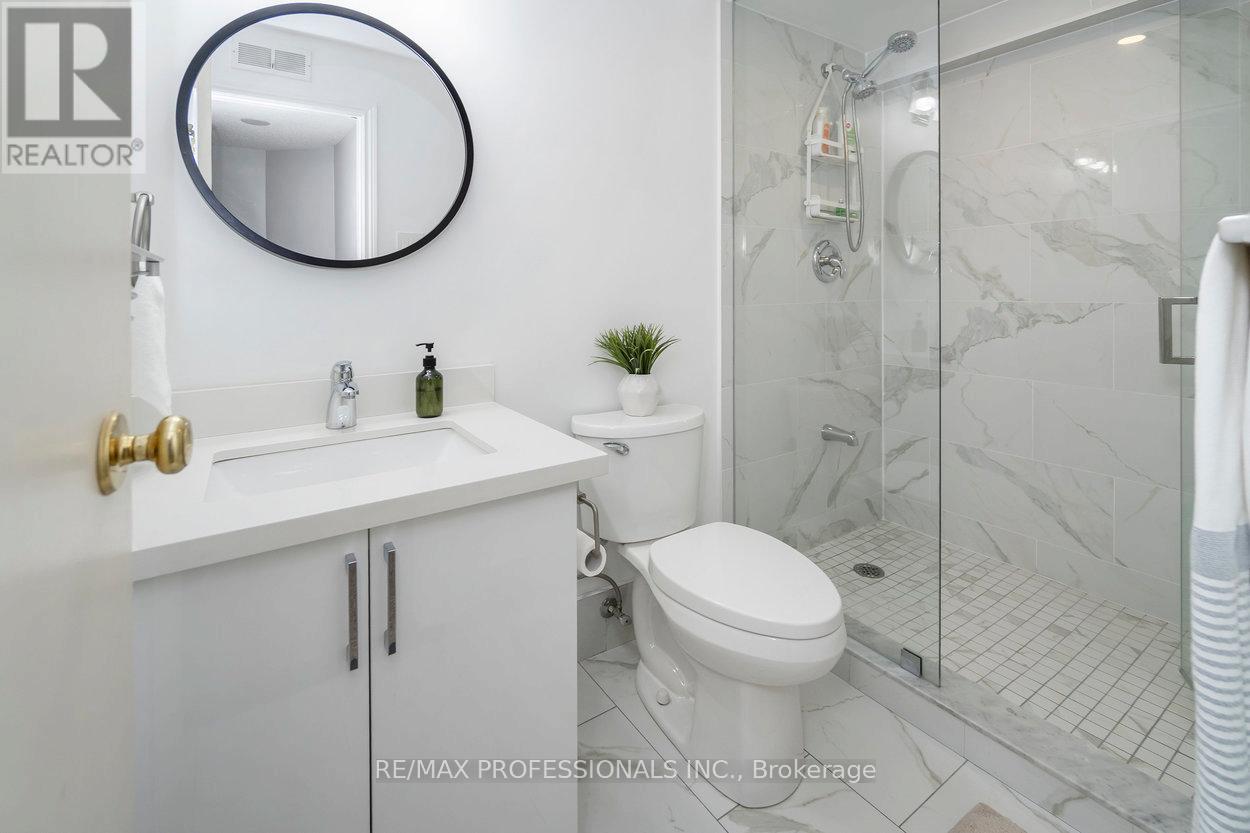 47 Tarragona Boulevard, Toronto (Junction Area), Ontario  M6N 5C2 - Photo 32 - W12751962