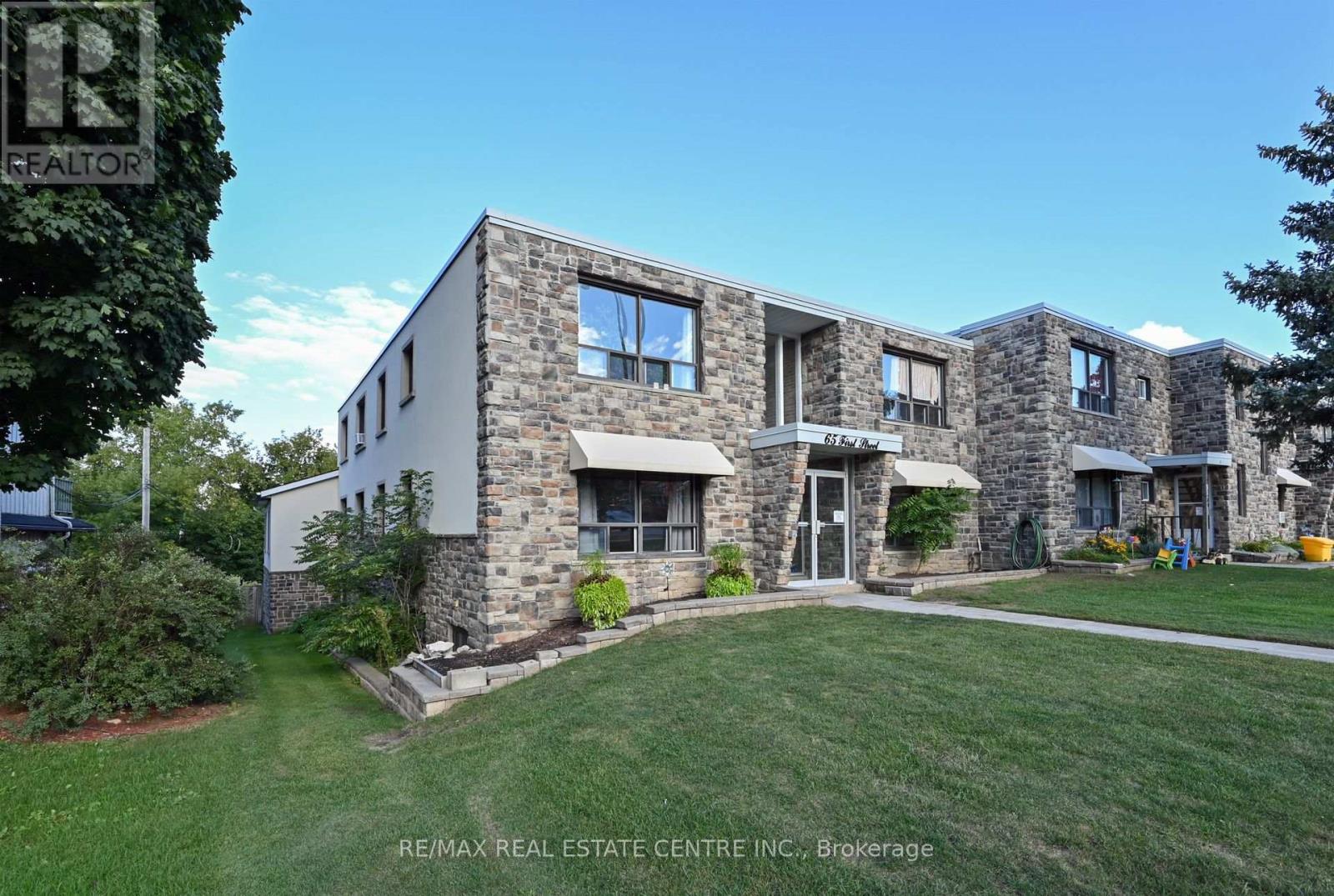 10 - 65 First Street, Orangeville, Ontario  L9W 2E6 - Photo 2 - W12751988