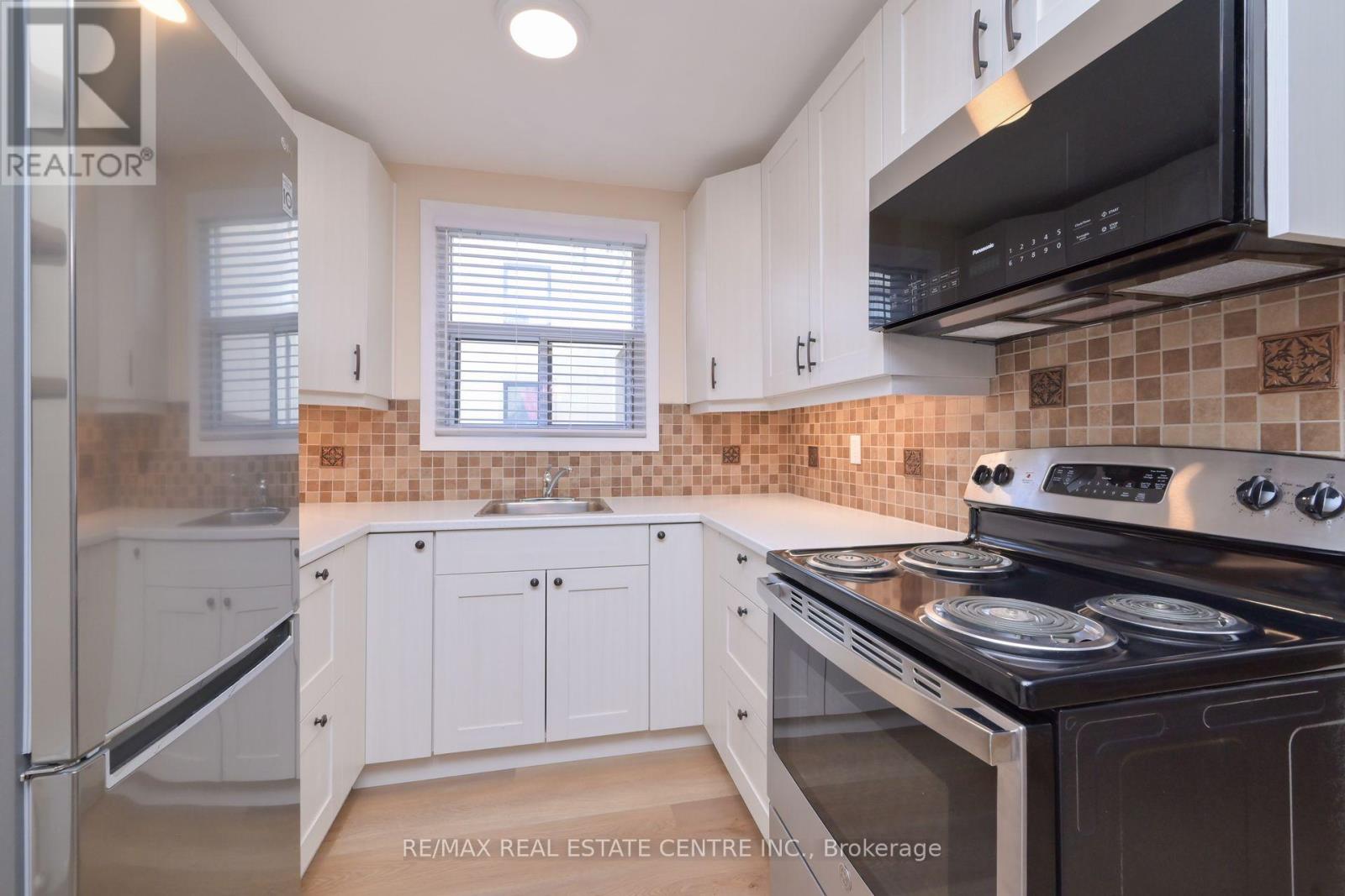 10 - 65 First Street, Orangeville, Ontario  L9W 2E6 - Photo 9 - W12751988