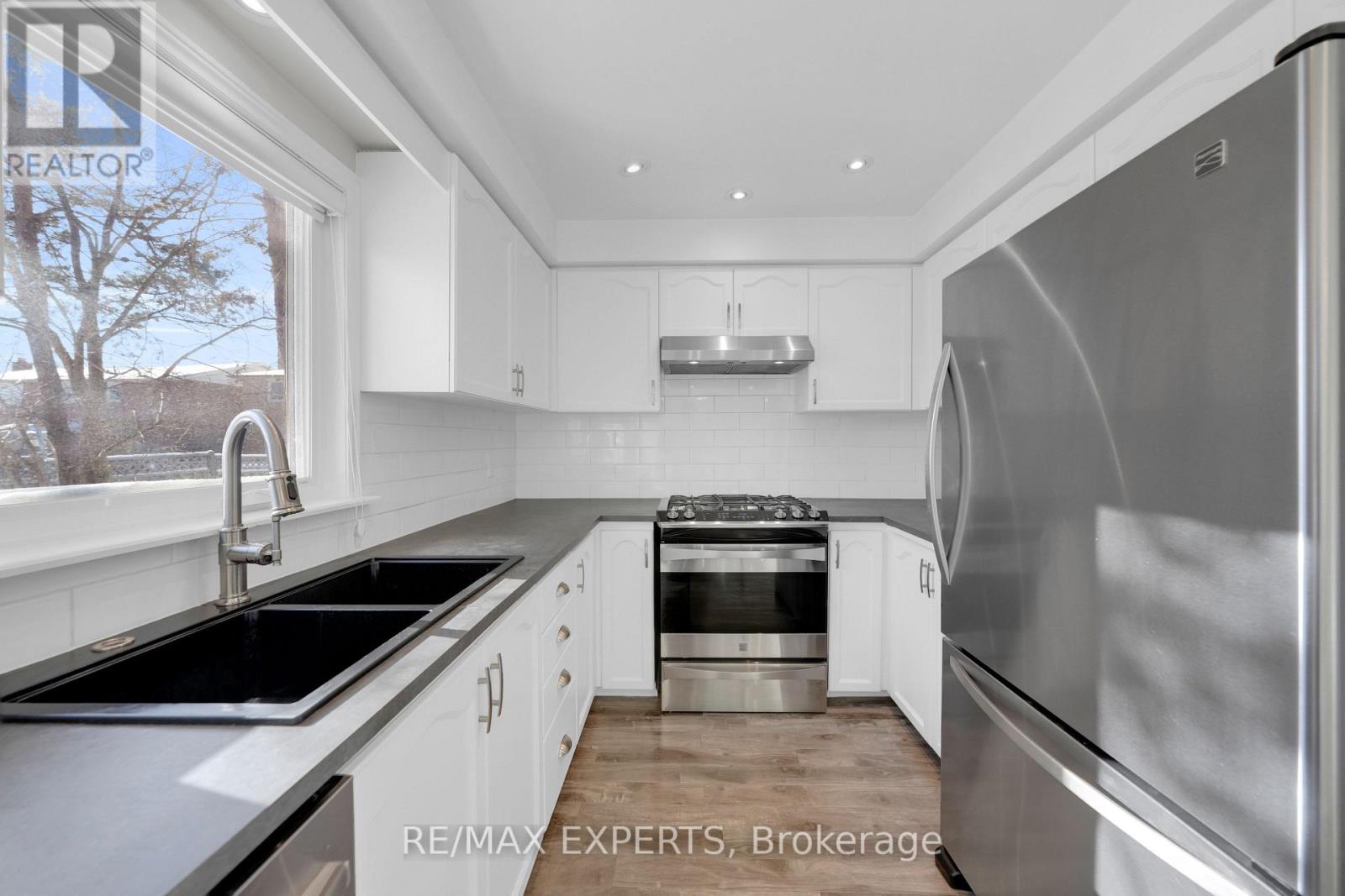 11 De Rose Avenue, Caledon, Ontario  L7E 1A5 - Photo 13 - W12752018