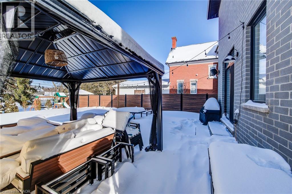 338 Snyders Road E, Baden, Ontario  N3A 2V5 - Photo 43 - 40802255