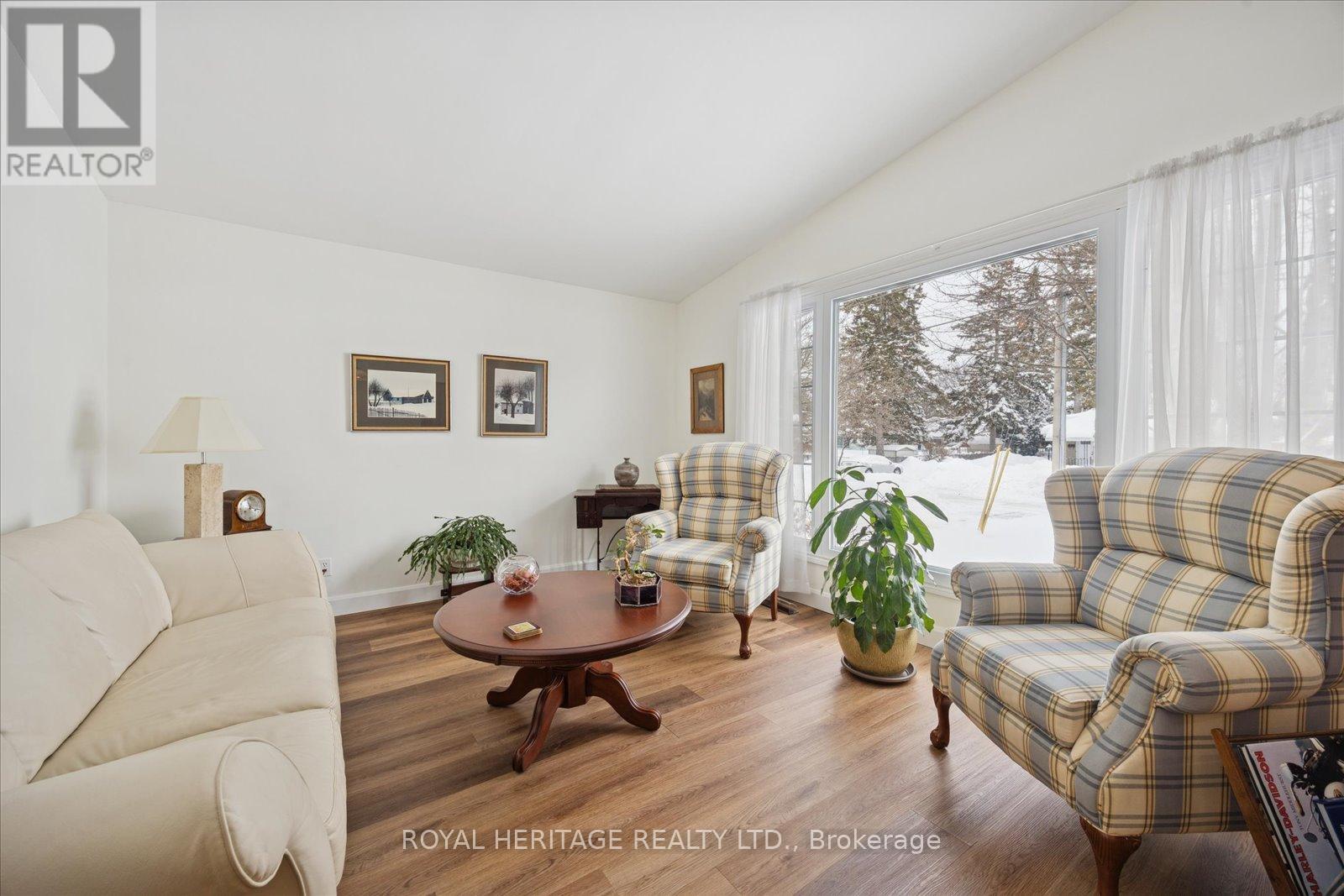 11 Willow Drive, Belleville, Ontario  K8N 1X1 - Photo 6 - X12751986