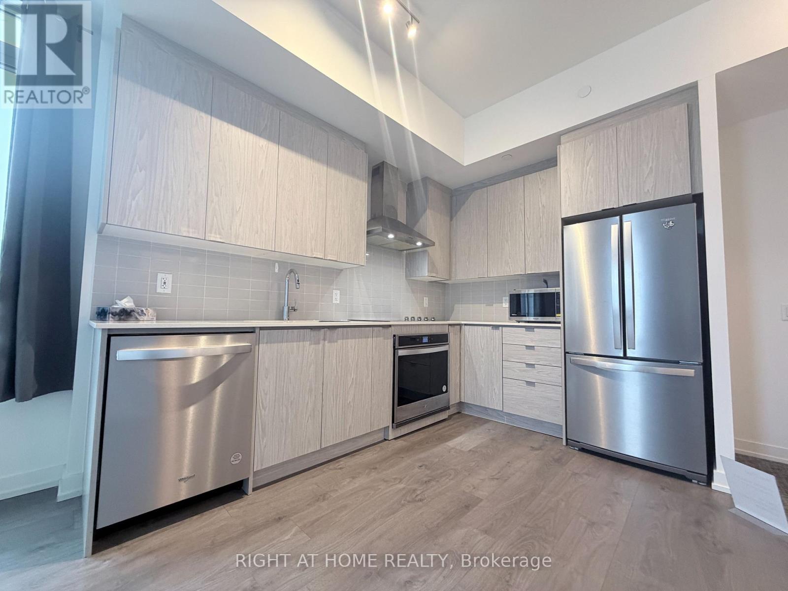 218 - 55 Duke Street W, Kitchener, Ontario  N2H 0B4 - Photo 13 - X12752034