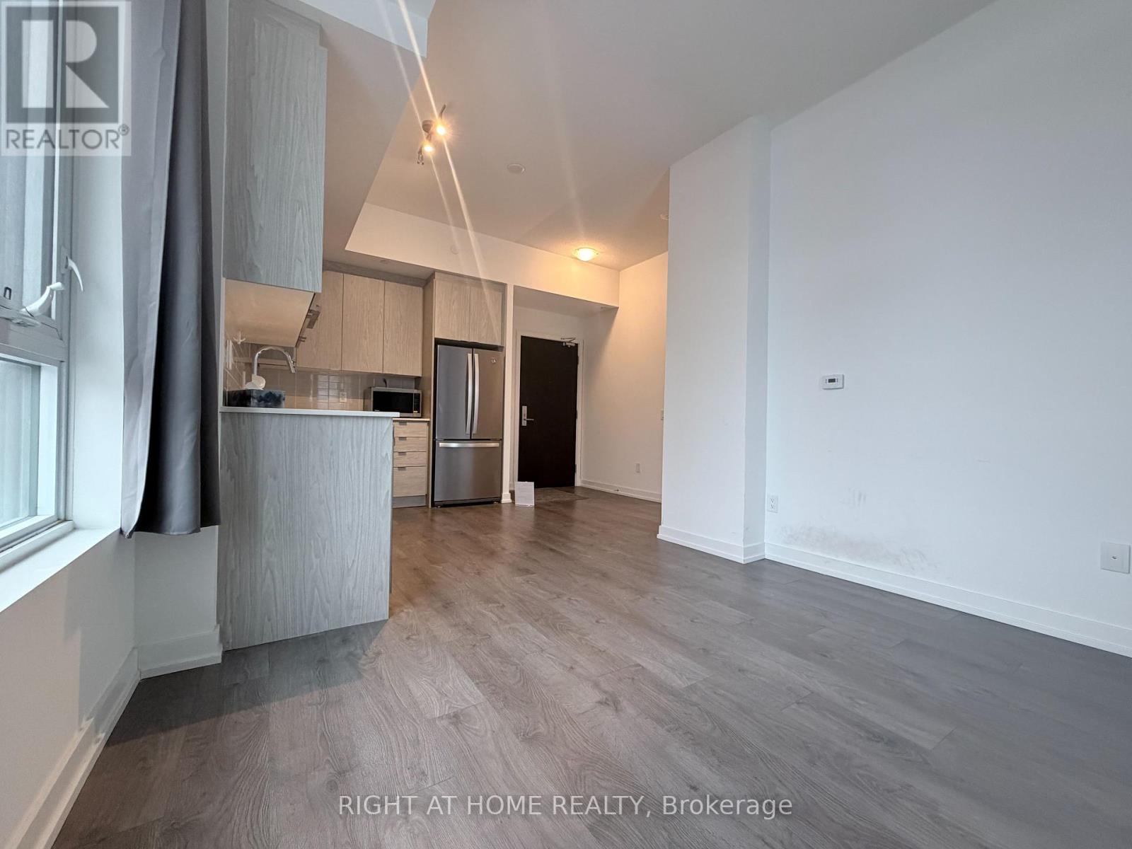 218 - 55 Duke Street W, Kitchener, Ontario  N2H 0B4 - Photo 15 - X12752034