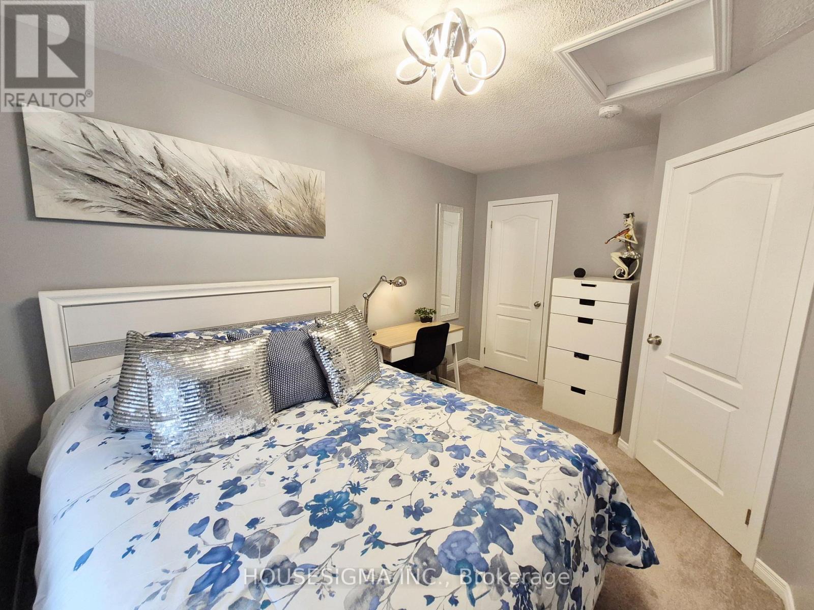 6 Barfoot Street, Collingwood, Ontario  L9Y 3Y7 - Photo 18 - S12712110