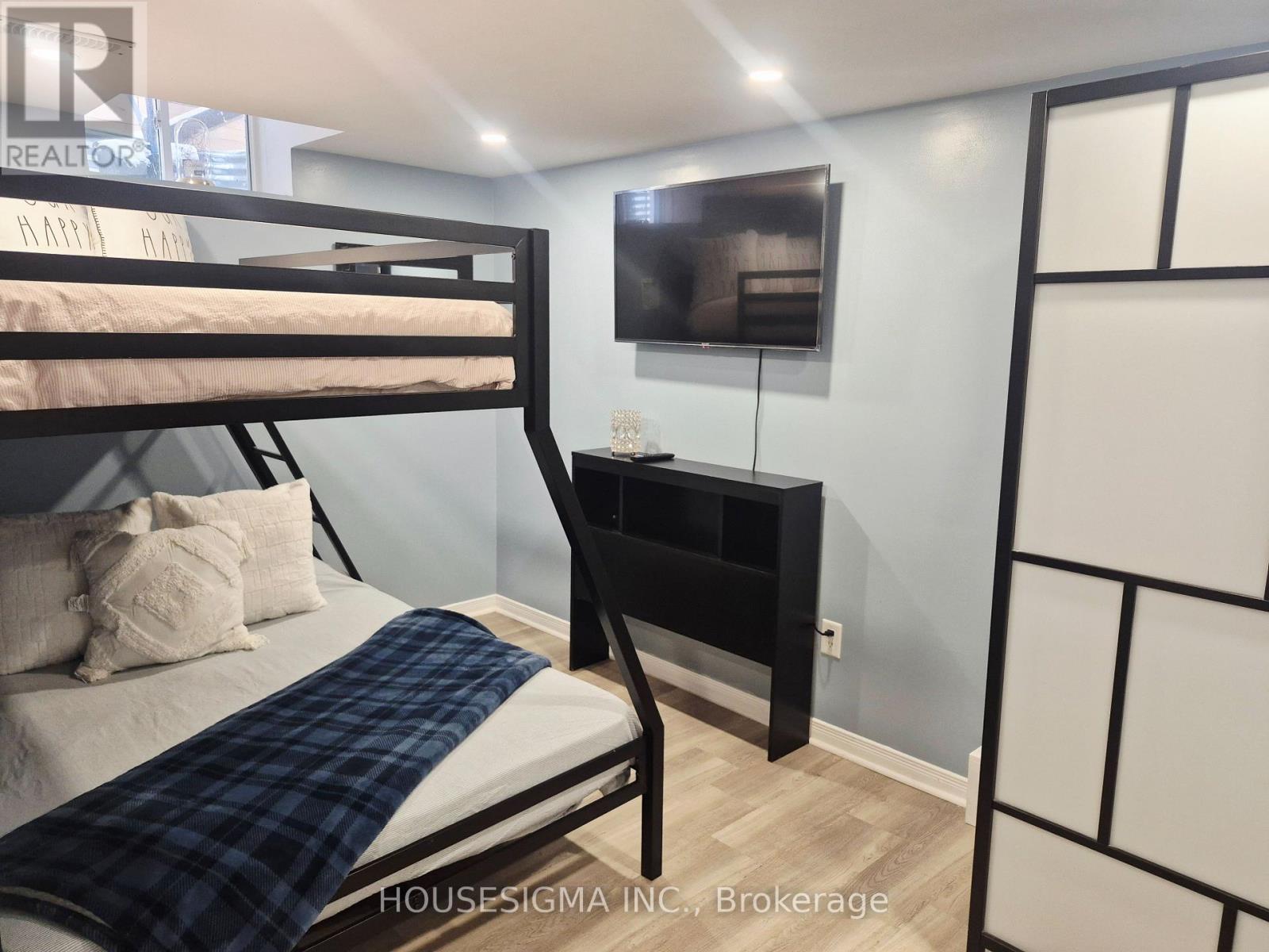 6 Barfoot Street, Collingwood, Ontario  L9Y 3Y7 - Photo 24 - S12712110