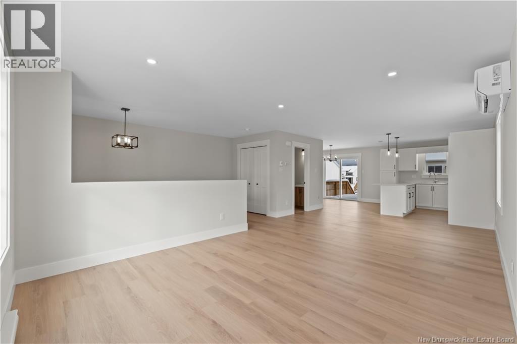 281 Maccoun Street, Moncton, New Brunswick  E1K 0A1 - Photo 6 - NB132837