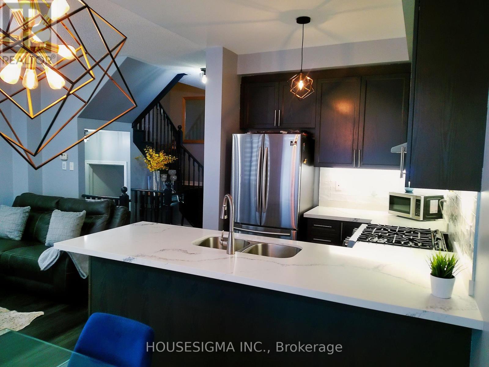 6 Barfoot Street, Collingwood, Ontario  L9Y 3Y7 - Photo 6 - S12712110