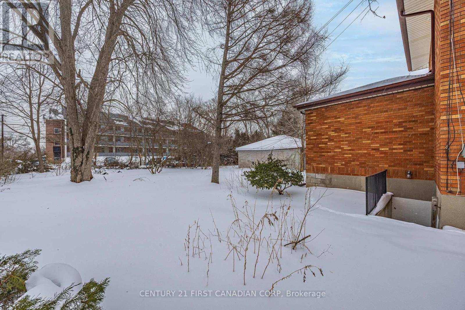 664 Cheapside Street, London East, Ontario  N5Y 3Y2 - Photo 28 - X12750844