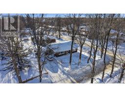 175 COLCLEUGH AVENUE, Wellington North, Ontario