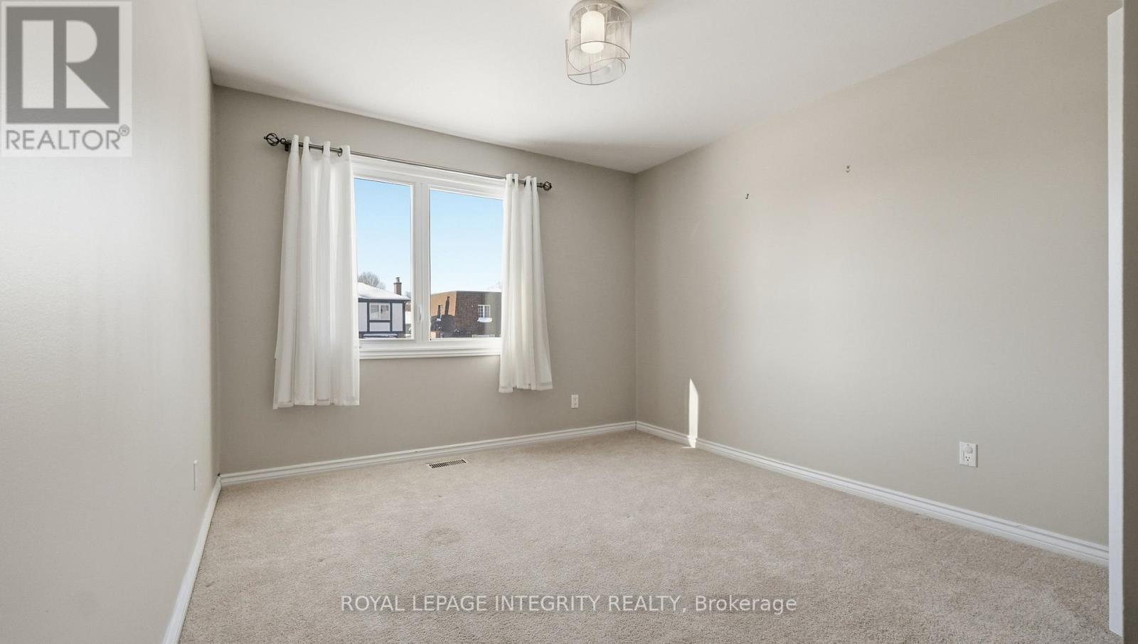 1055 Plante Drive, Ottawa, Ontario  K1V 9E5 - Photo 22 - X12752060