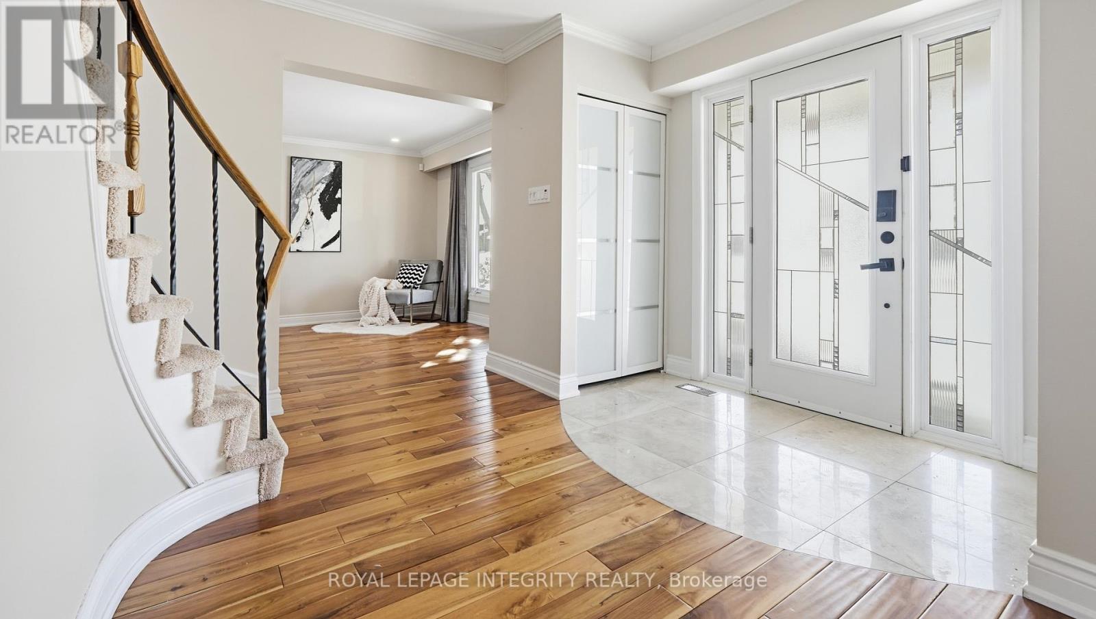 1055 Plante Drive, Ottawa, Ontario  K1V 9E5 - Photo 5 - X12752060