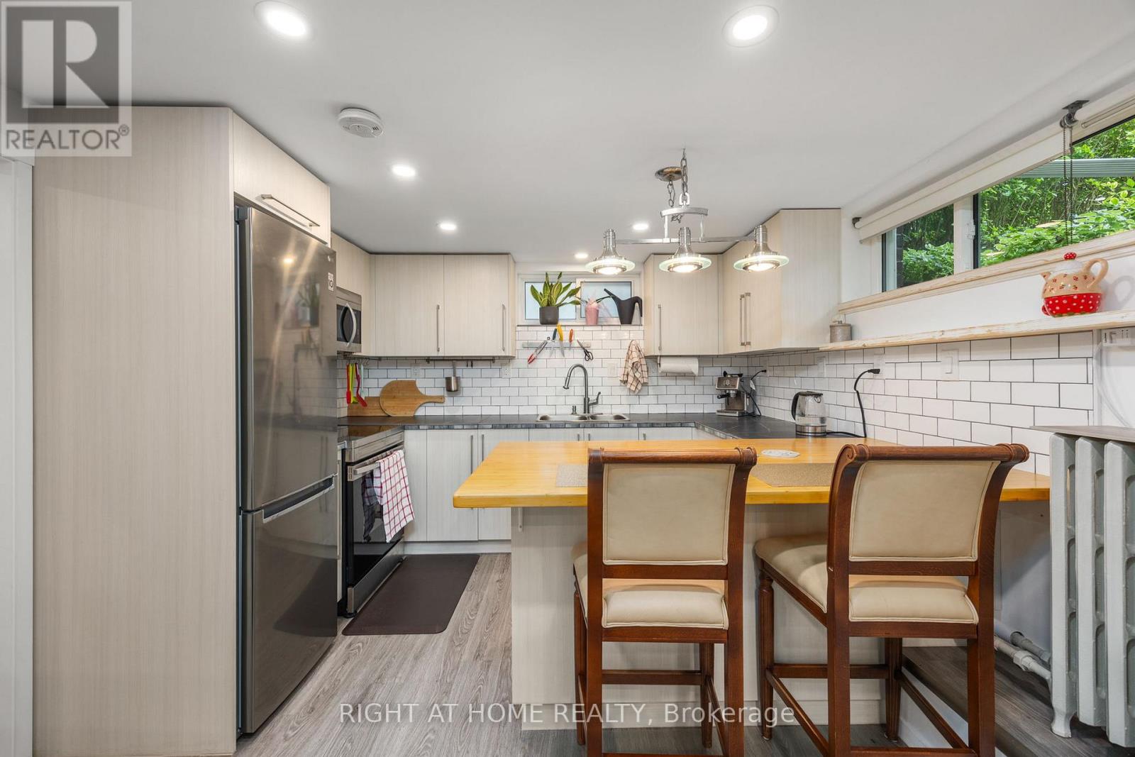 107 Otter Crescent, Toronto (Bedford Park-Nortown), Ontario  M5N 2W9 - Photo 32 - C12752054