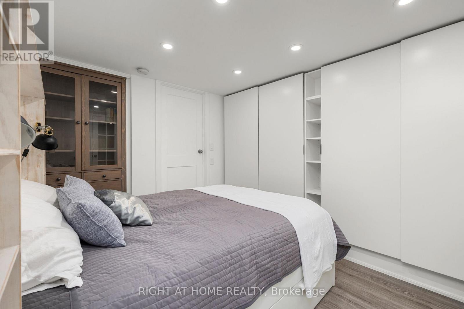 107 Otter Crescent, Toronto (Bedford Park-Nortown), Ontario  M5N 2W9 - Photo 33 - C12752054