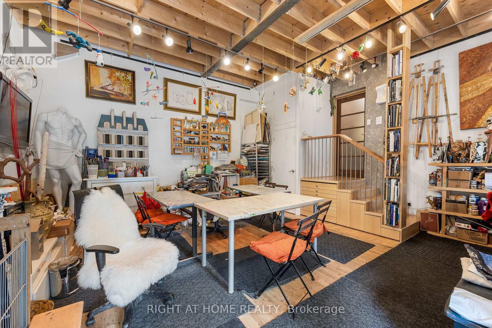 107 Otter Crescent, Toronto (Bedford Park-Nortown), Ontario  M5N 2W9 - Photo 37 - C12752054