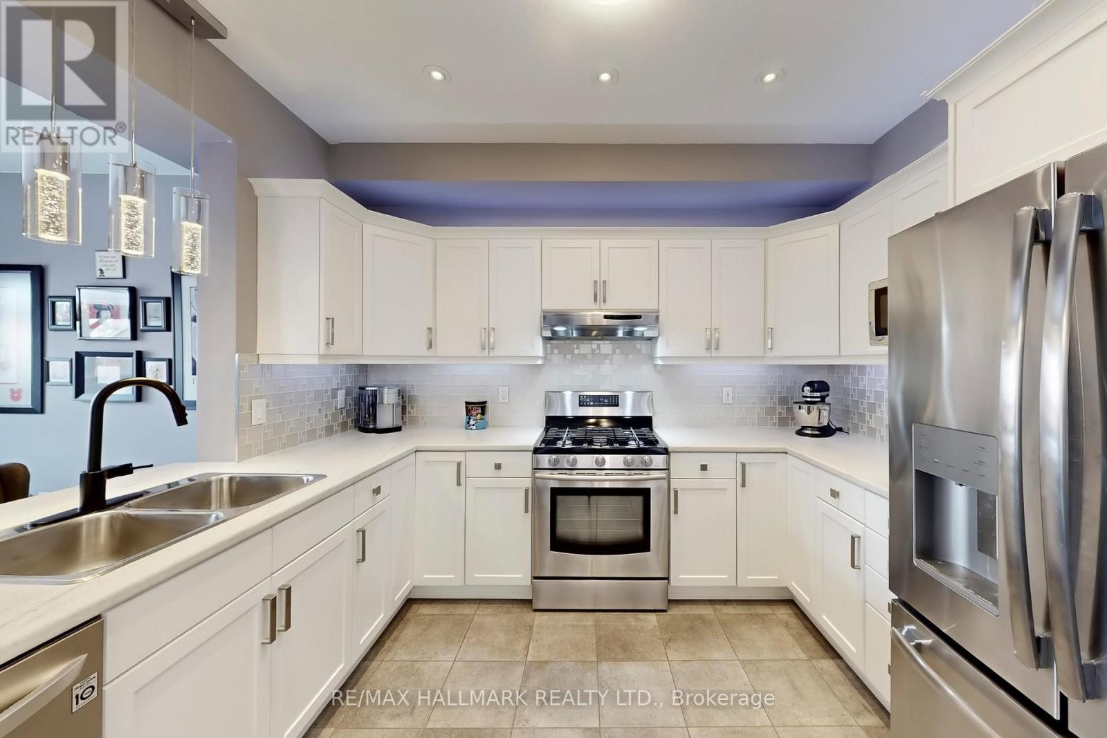 32 Burt Avenue, New Tecumseth, Ontario  L9R 0G8 - Photo 10 - N12752044