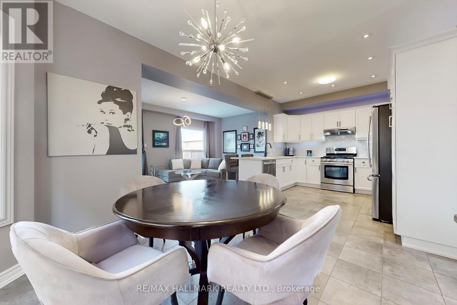 32 Burt Avenue, New Tecumseth, Ontario  L9R 0G8 - Photo 14 - N12752044