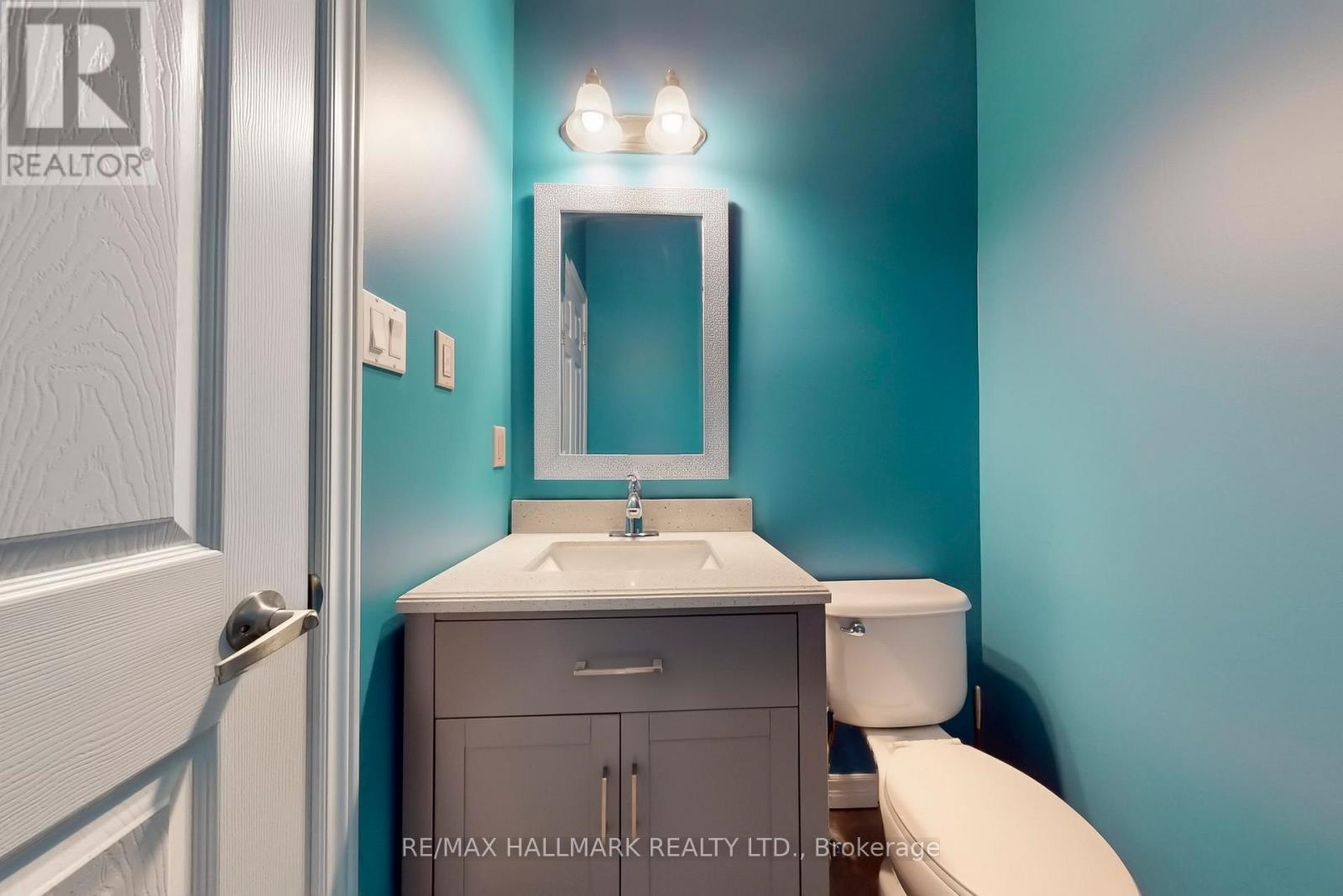 32 Burt Avenue, New Tecumseth, Ontario  L9R 0G8 - Photo 15 - N12752044