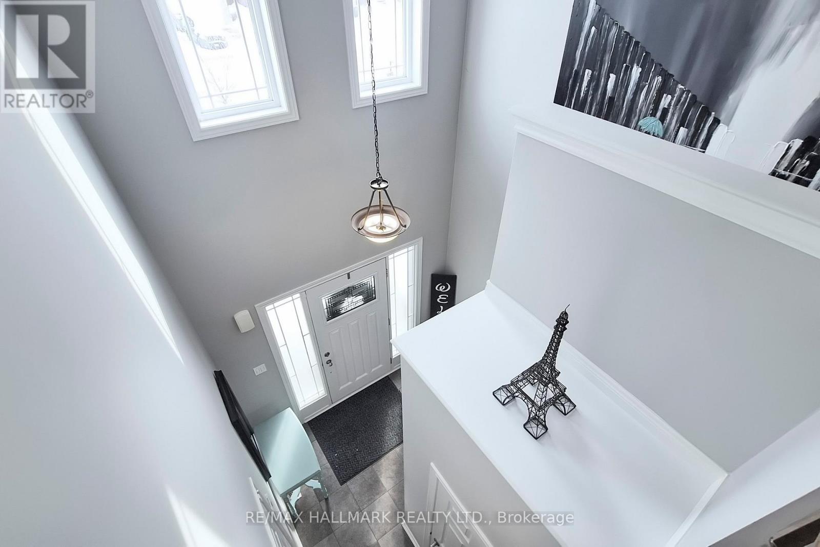 32 Burt Avenue, New Tecumseth, Ontario  L9R 0G8 - Photo 18 - N12752044