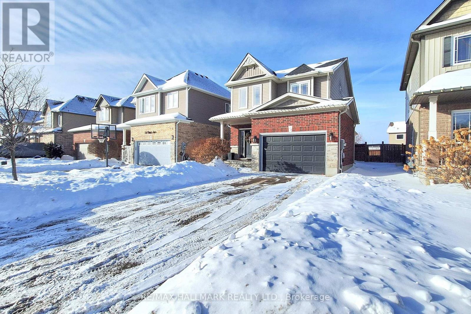 32 Burt Avenue, New Tecumseth, Ontario  L9R 0G8 - Photo 3 - N12752044